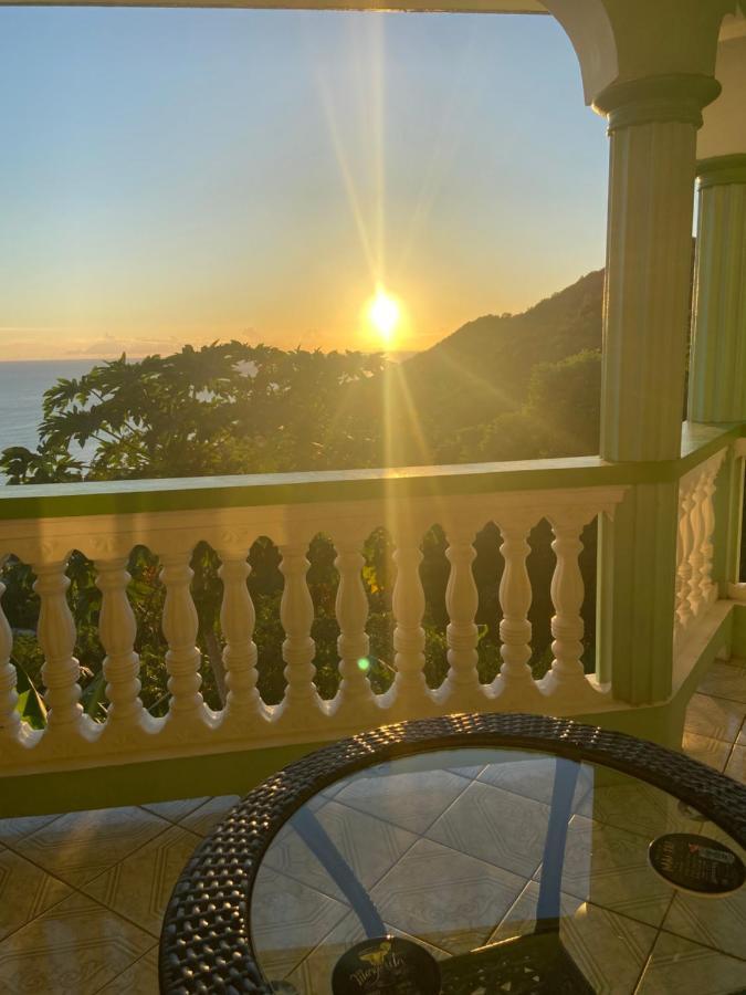Greenhouse On The Hill, Sea View Studio Apartment Laborie Exterior foto